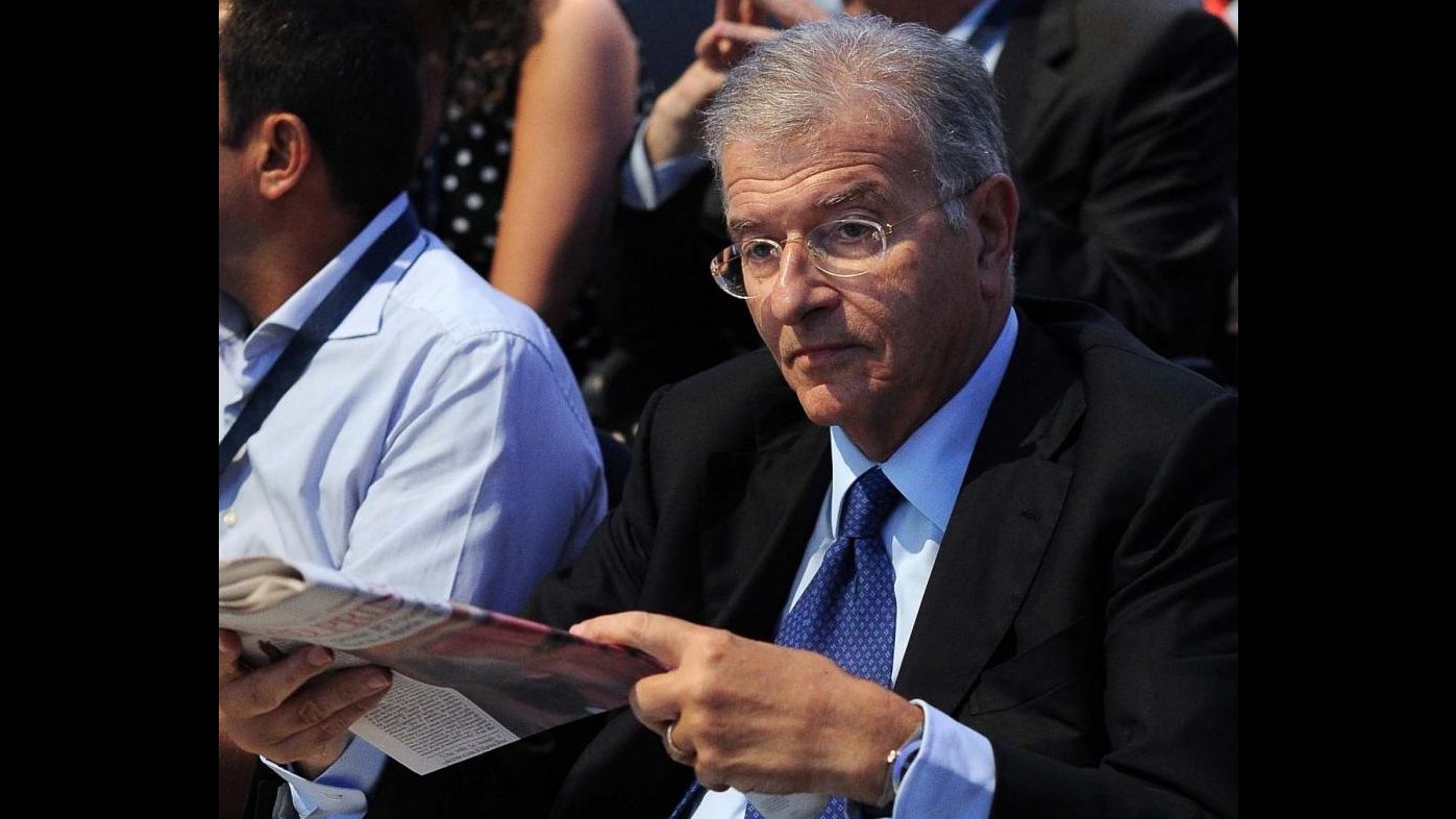 L.elettorale, altolà di Cicchitto: Governo non privilegi opposizione