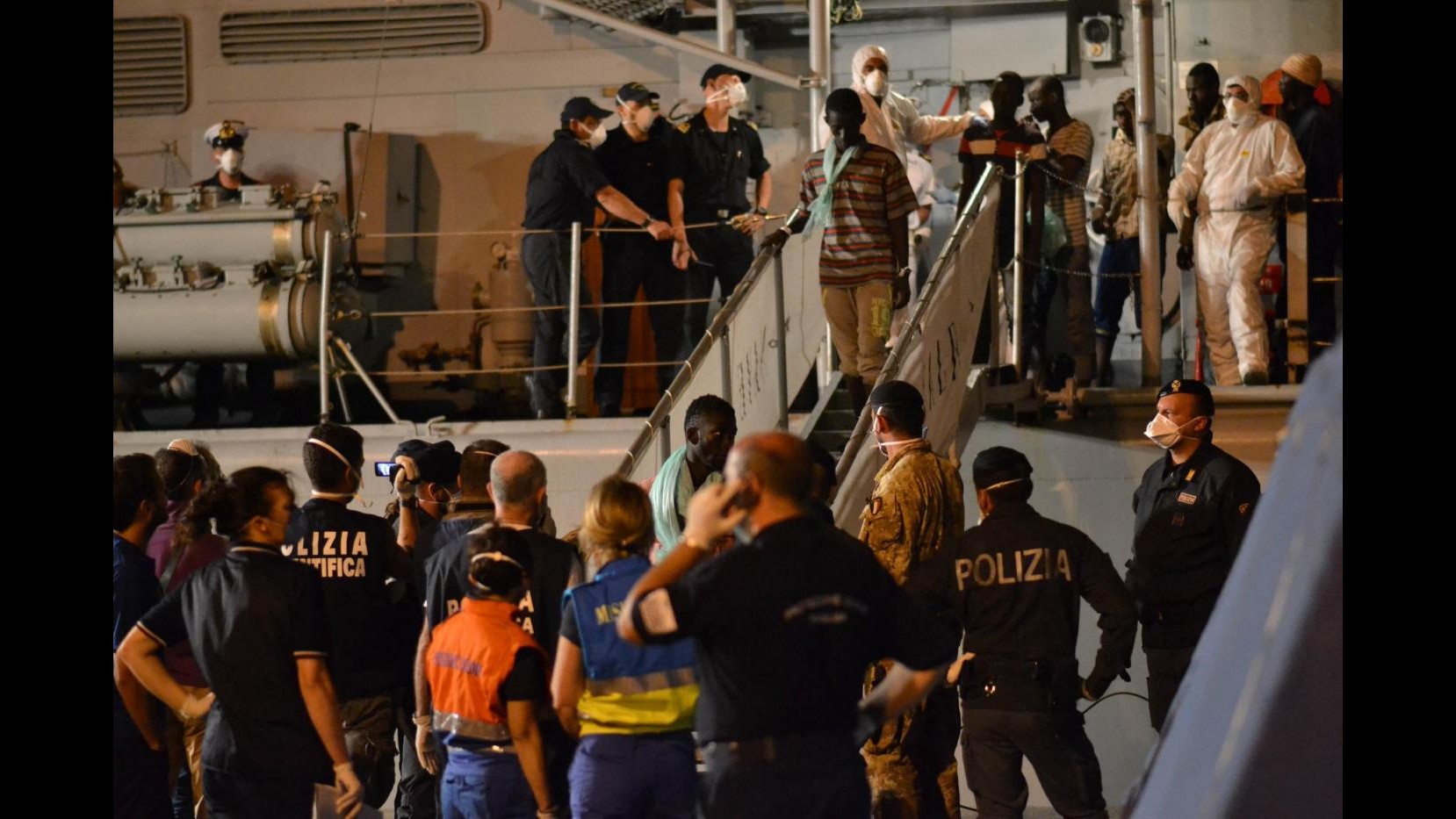 Soccorsi a Pozzallo 261 migranti. Arrestati 2 presunti scafisti