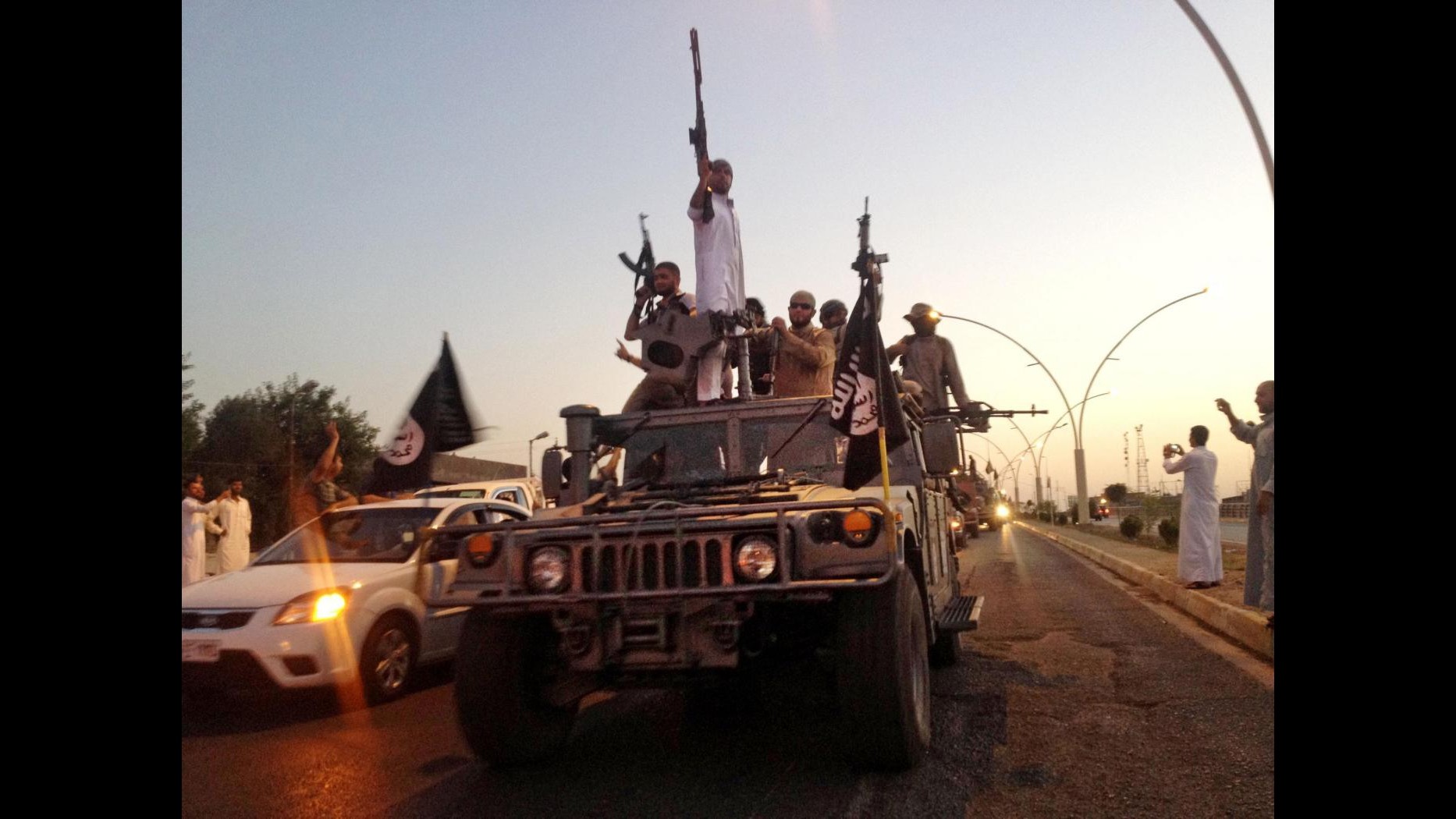 Isil, nuovo video minaccia truppe Usa in caso di attacco di terra