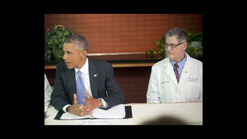 Ebola, epidemia fuori controllo: Obama invia 3mila soldati in Africa