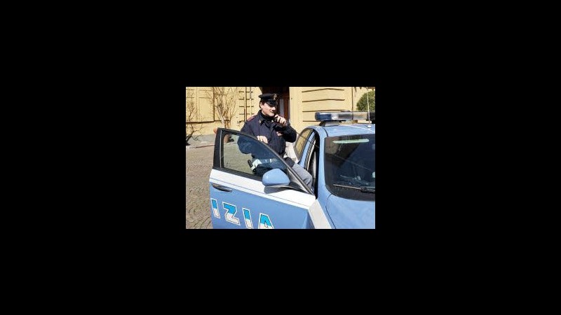 Bologna, turista batte la testa e rischia vita: Procura apre inchiesta
