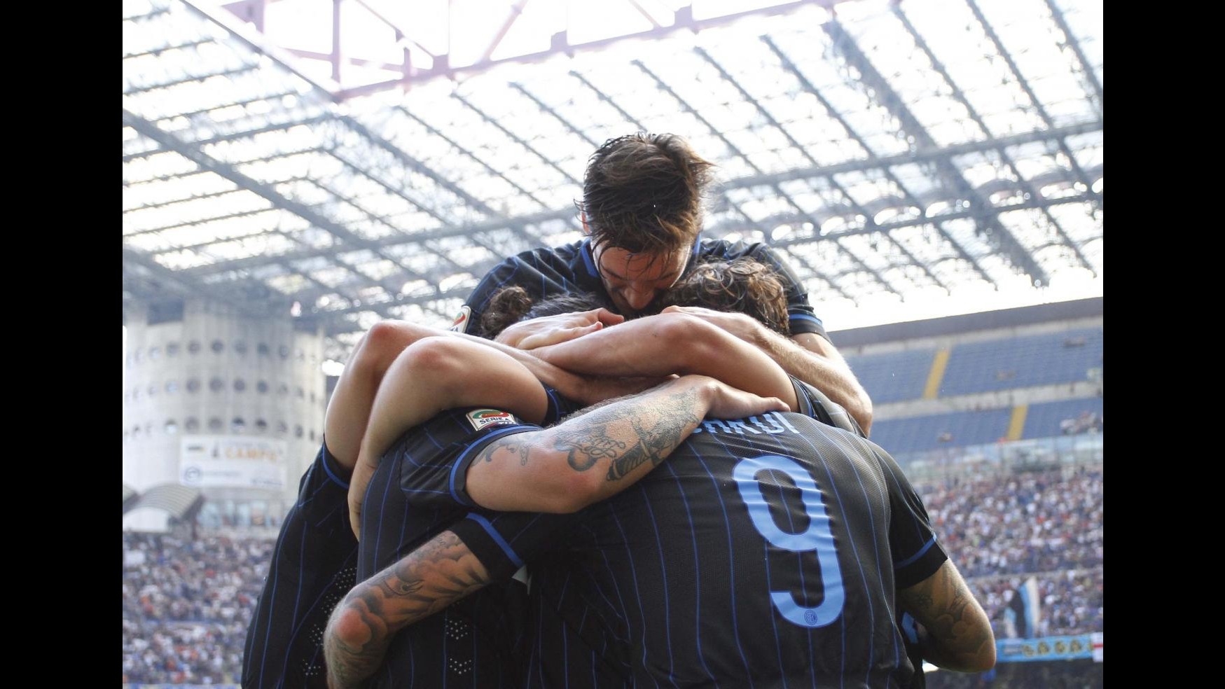 Inter schianta il Sassuolo7-0 a San Siro, tripletta di IcardiLa moglie Wanda in tribuna FOTO