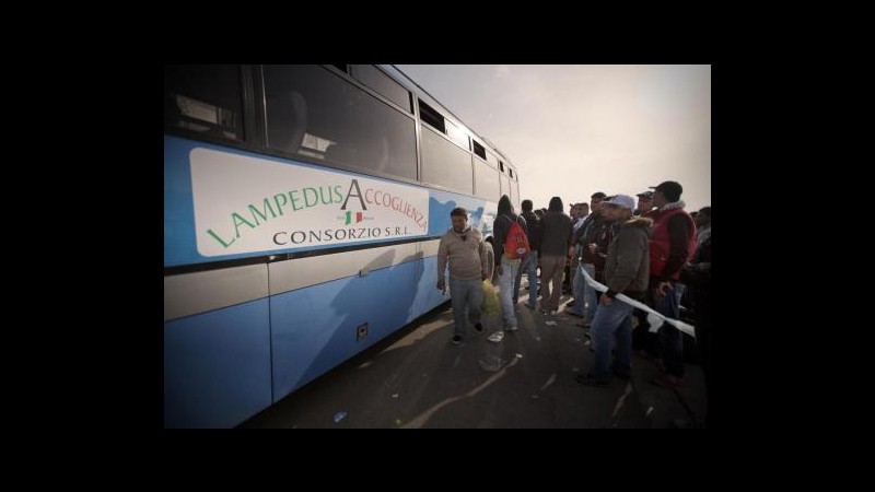 Sbarchi, tragedia Lampedusa: domani su isola Alfano, Boldrini, Mogherini