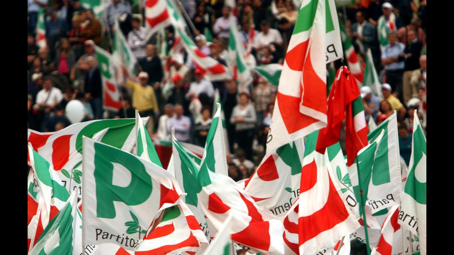 D’Attorre (Pd): La politica di Renzi non funziona, produce recessione