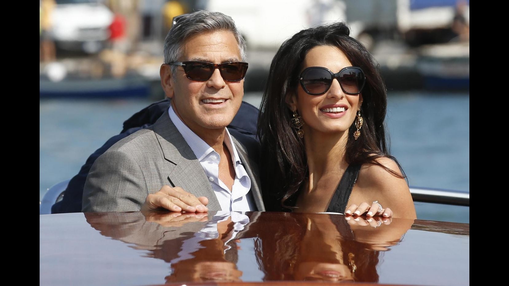 Nozze Clooney, George e Amal in Comune per registrazione del ‘si’, c’è anche Veltroni