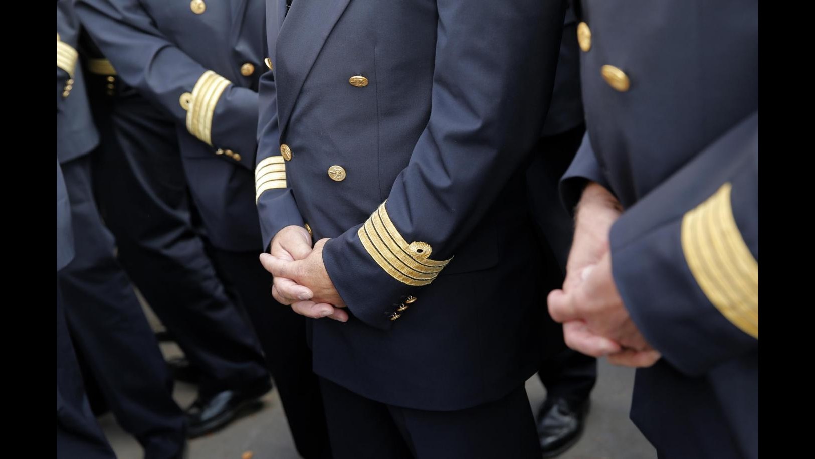 Francia, piloti Air France terminano sciopero dopo 14 giorni