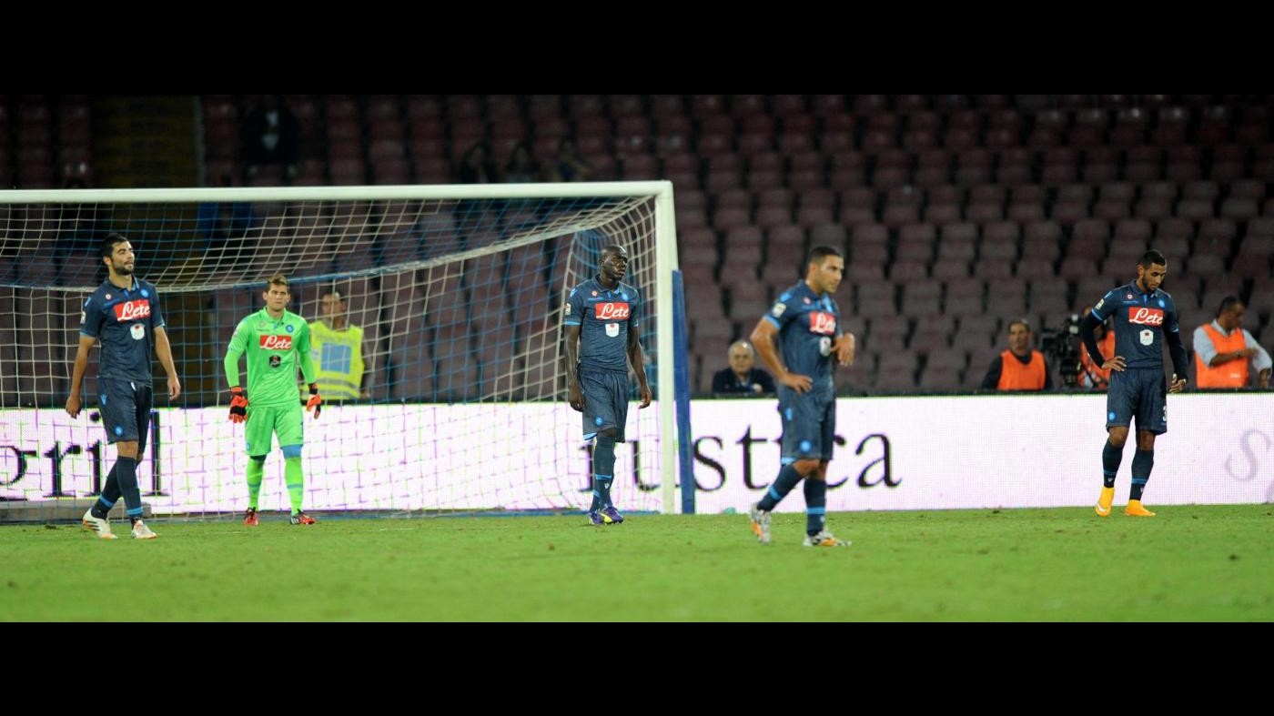 Serie A, il Napoli non vince più: 3-3 pirotecnico al San Paolo con Palermo
