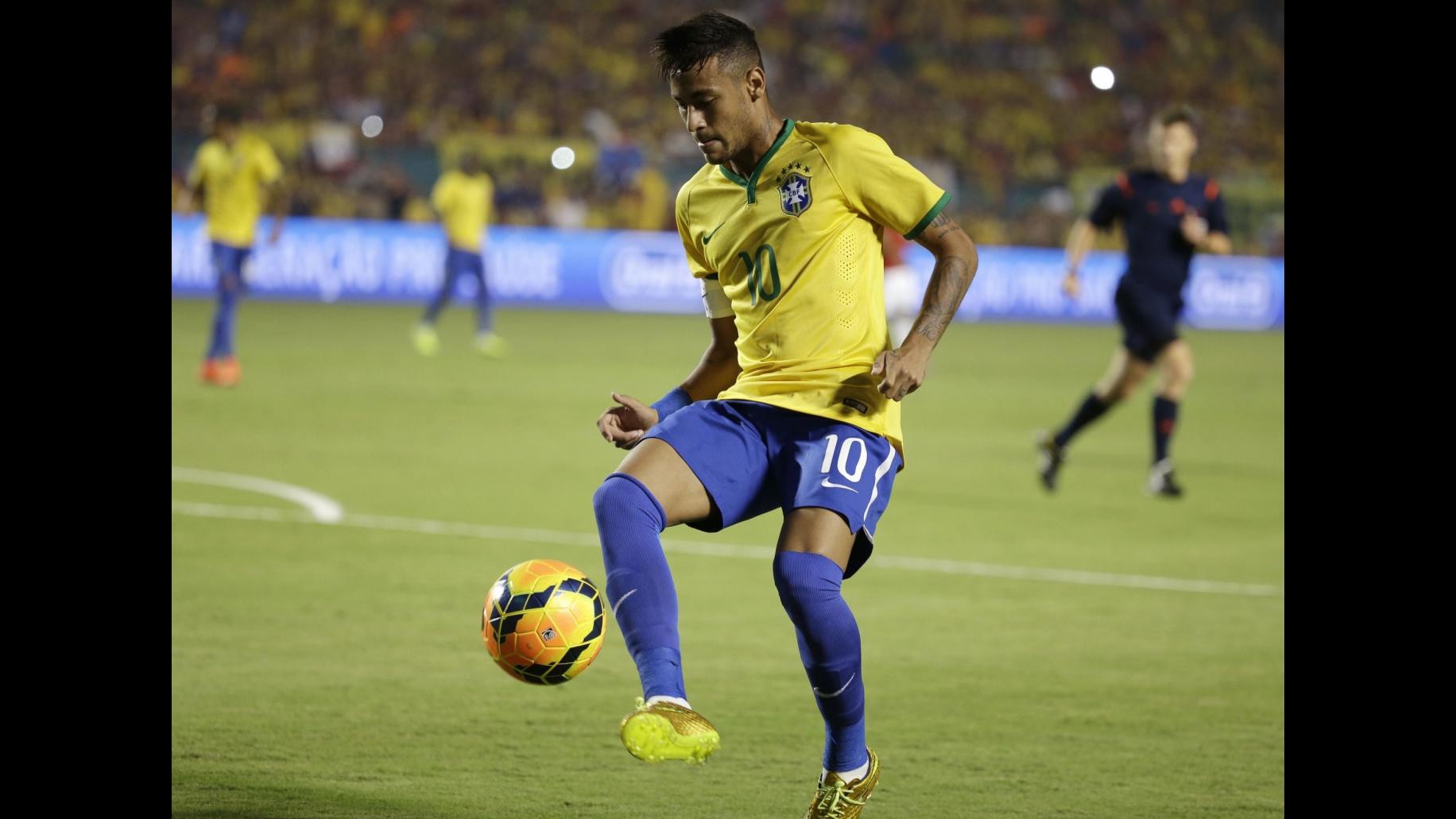 Amichevoli, super Neymar firma poker: Brasile travolge Giappone 4-0