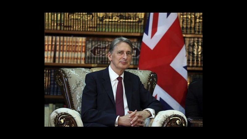 Isil, Hammond: Raid aerei di coalizione no sufficienti contro militanti