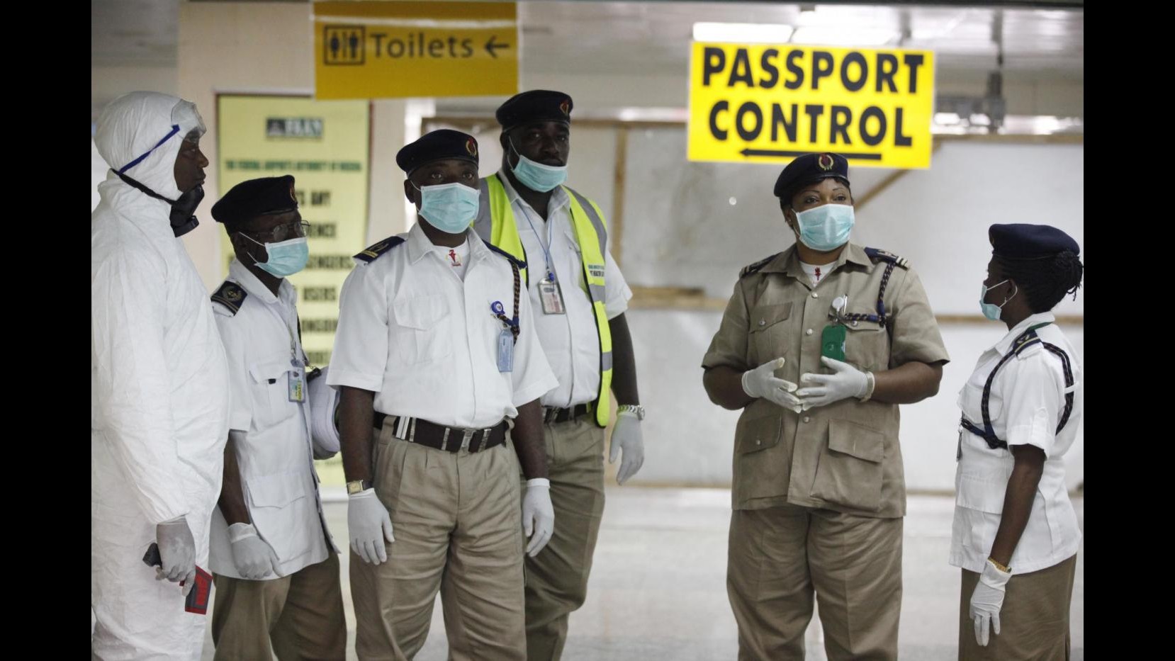 Ebola, donna muore in Kenya con sintomi sospetti: panico all’aeroporto