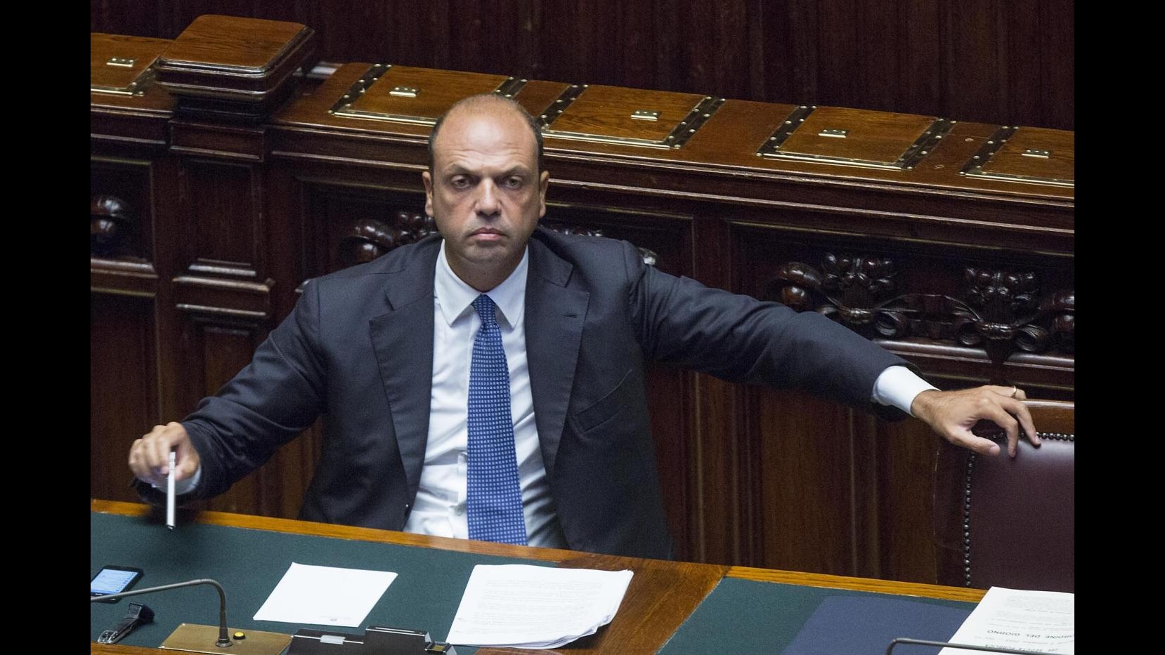 Nozze gay, Alfano: Matrimonio non si tocca, sia quello di sempre