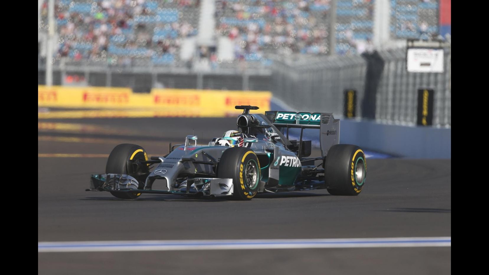 F1, Gp Russia: Hamilton in vetta in ultime libere, 7° Raikkonen e 8° Alonso