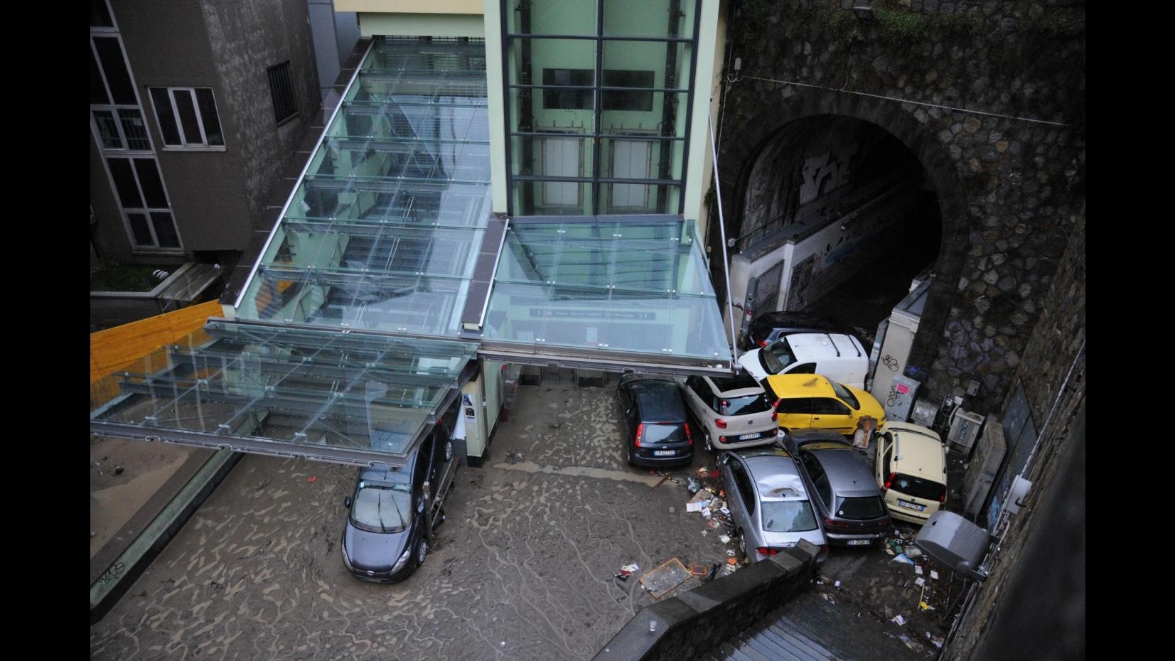 Genova, sindaco: Cordoglio per vittima, lutto cittadino per esequie