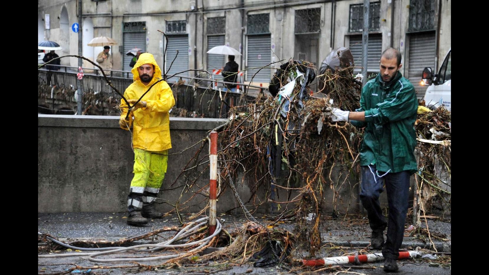 Maltempo, Coldiretti: Su Genova bomba d’acqua dopo -82% piogge