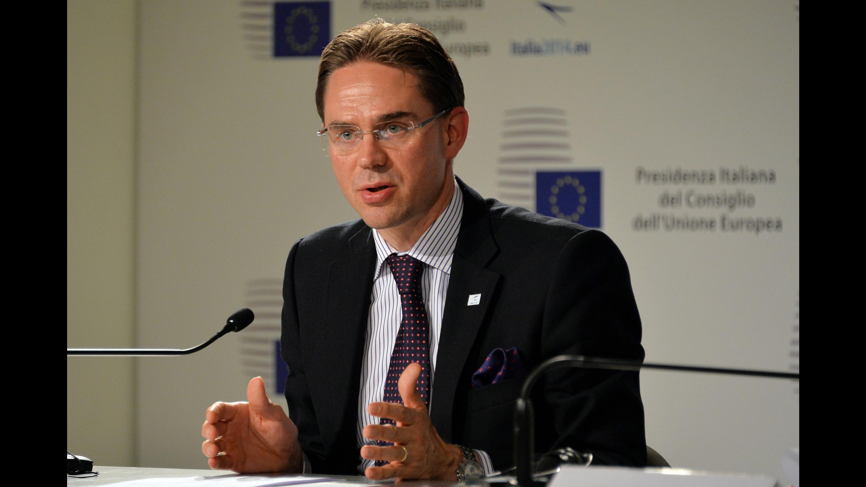 Ue, Katainen: Nuovo slancio a investimenti, ma senza aumentare debito