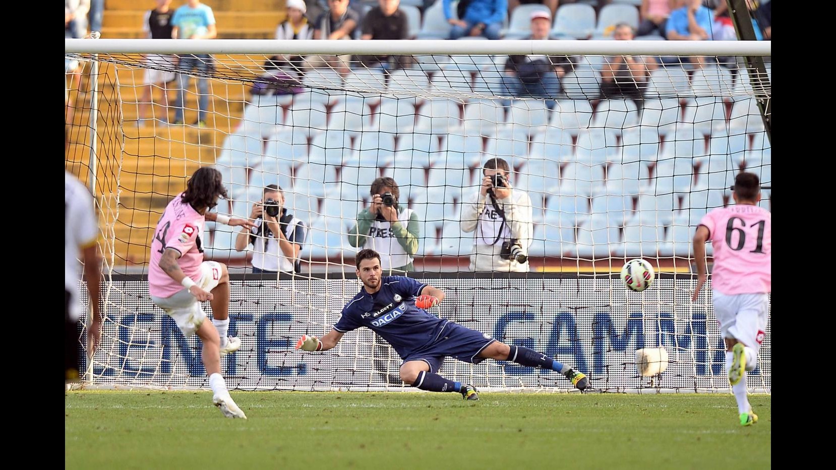 Serie A, Cascione replica a Bruno Fernandes: Udinese-Cesena 1-1