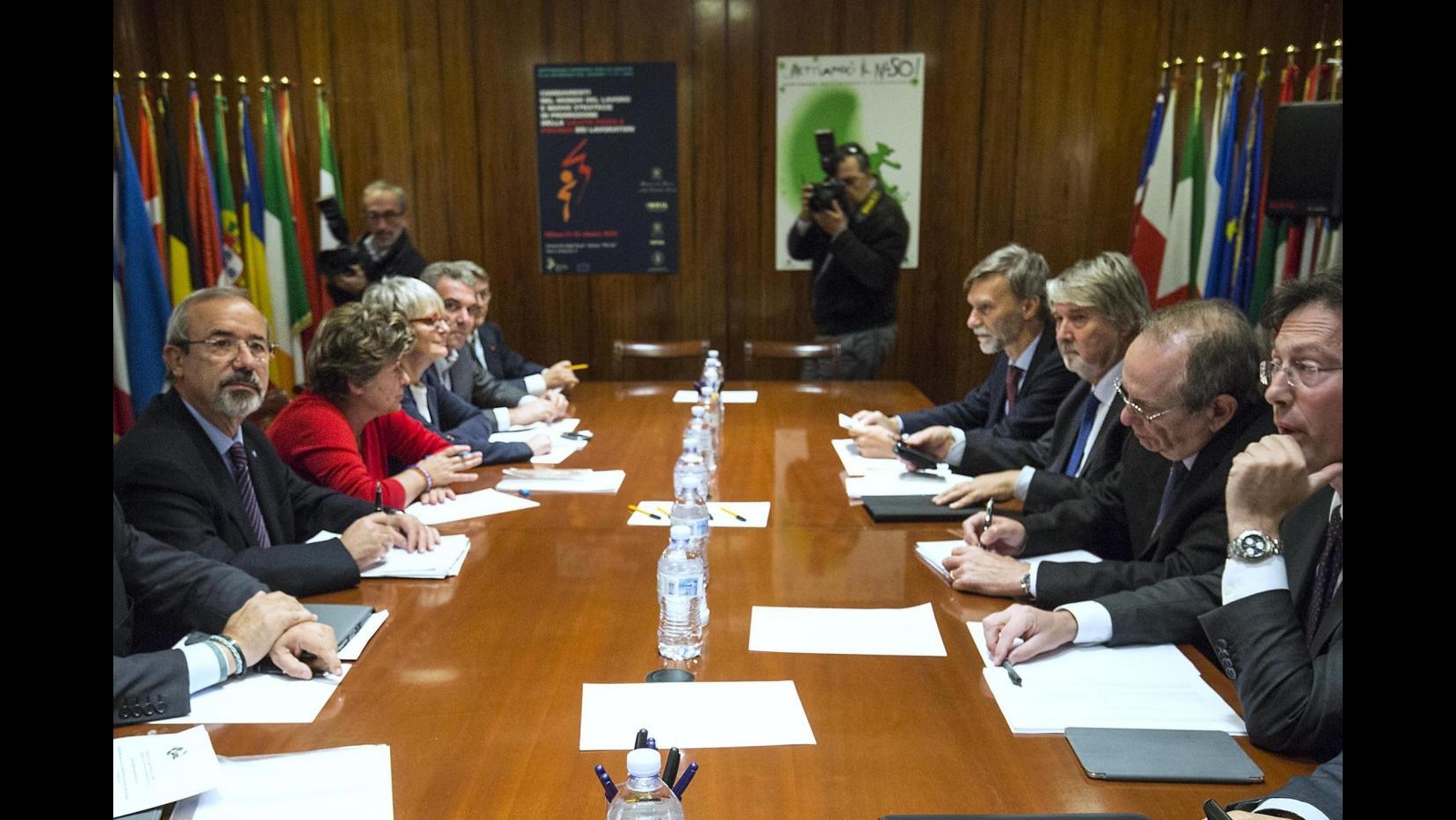 Stabilità, al via incontro Governo-sindacati a ministero Lavoro