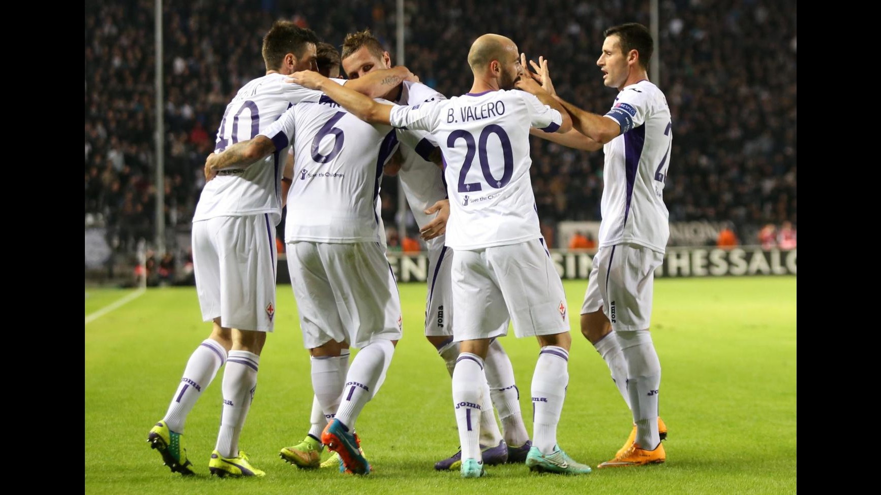 Europa League, Fiorentina passa in Grecia: Vargas stende il Paok