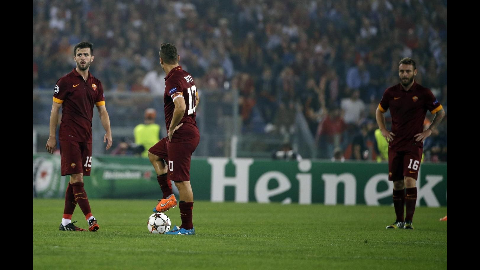 Champions League, De Rossi: Una pugnalata al cuore. Pjanic: Non era la vera Roma
