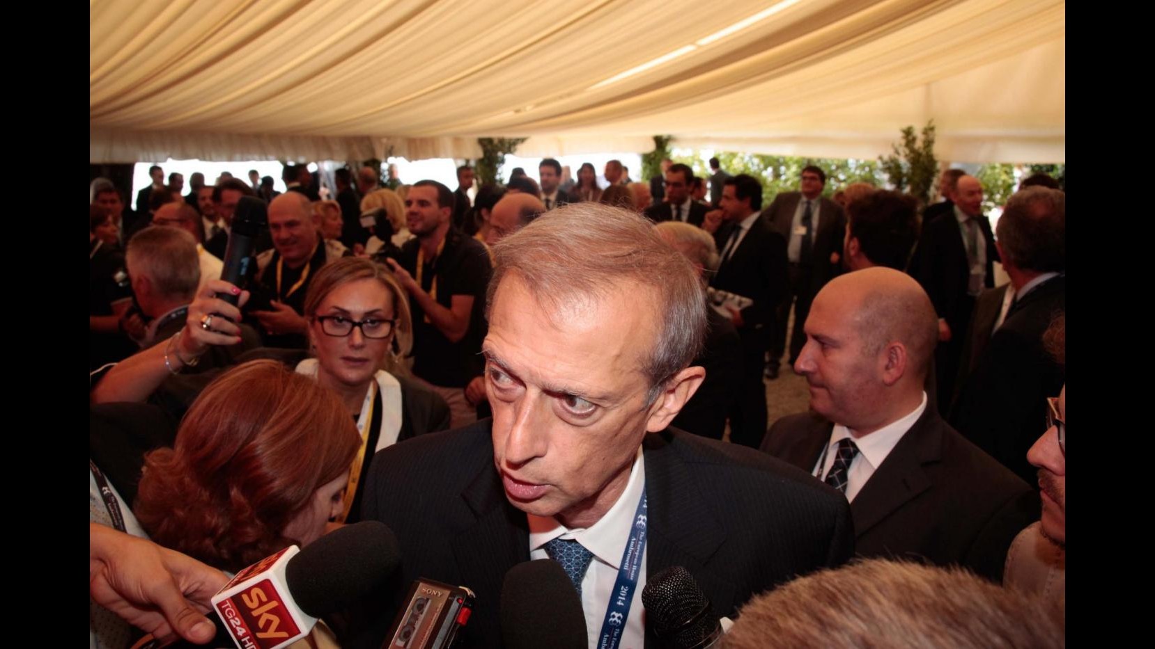 Legge stabilità, Fassino: Disonesto dire che Comuni sono parassiti