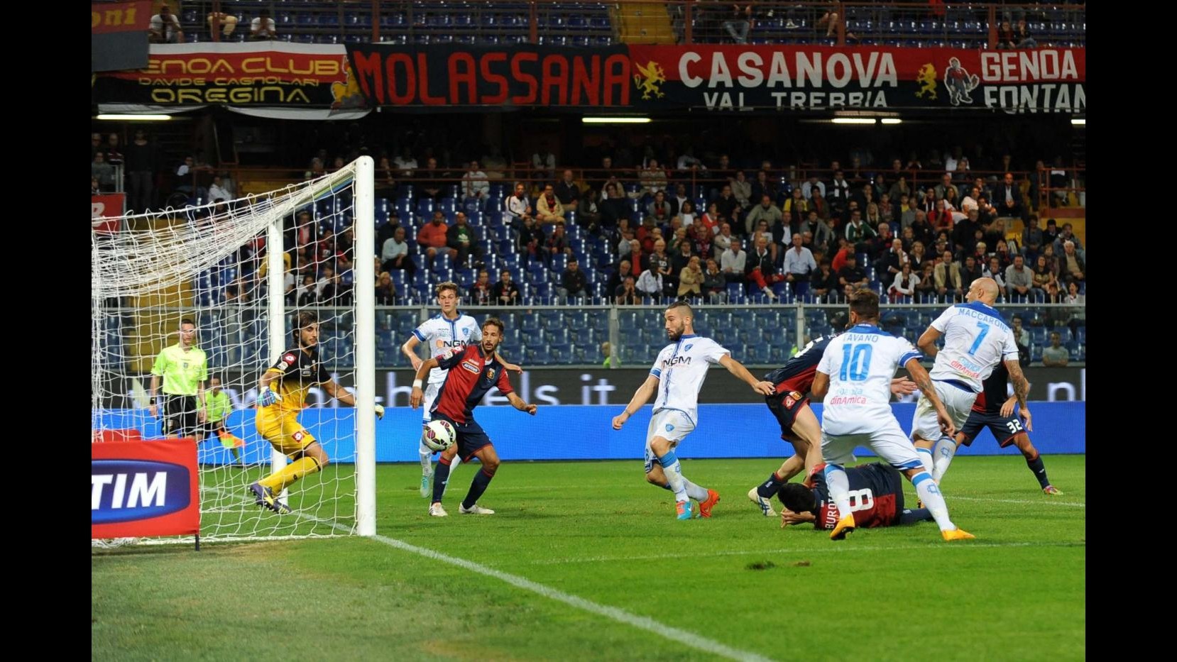 Serie A, rabbia Genoa: 1-1 con Empoli, ma è polemica sul gol di Tonelli
