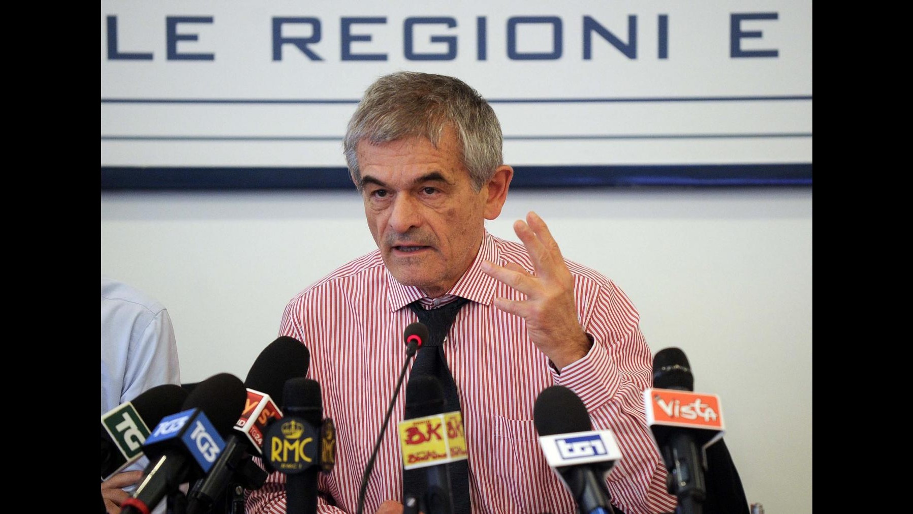 Piemonte, Chiamparino non accetta dimissioni assessori coinvolti