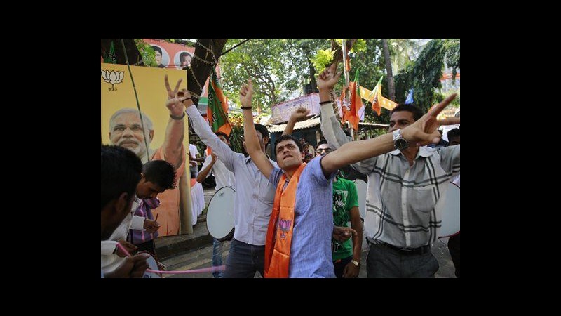India, partito di premier Modi vince elezioni in due Stati