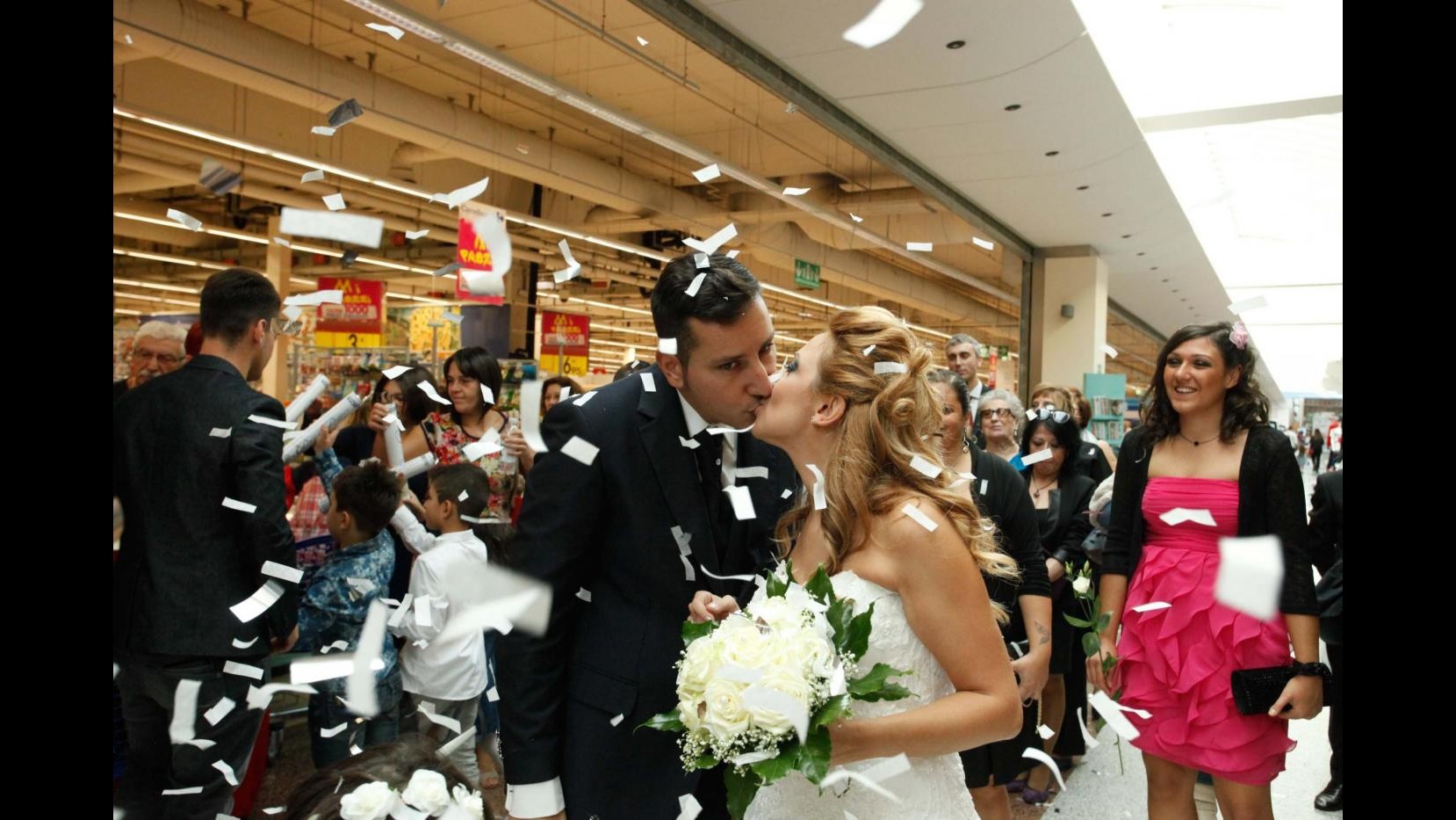 Nel milanese il primo matrimonio in un centro commerciale