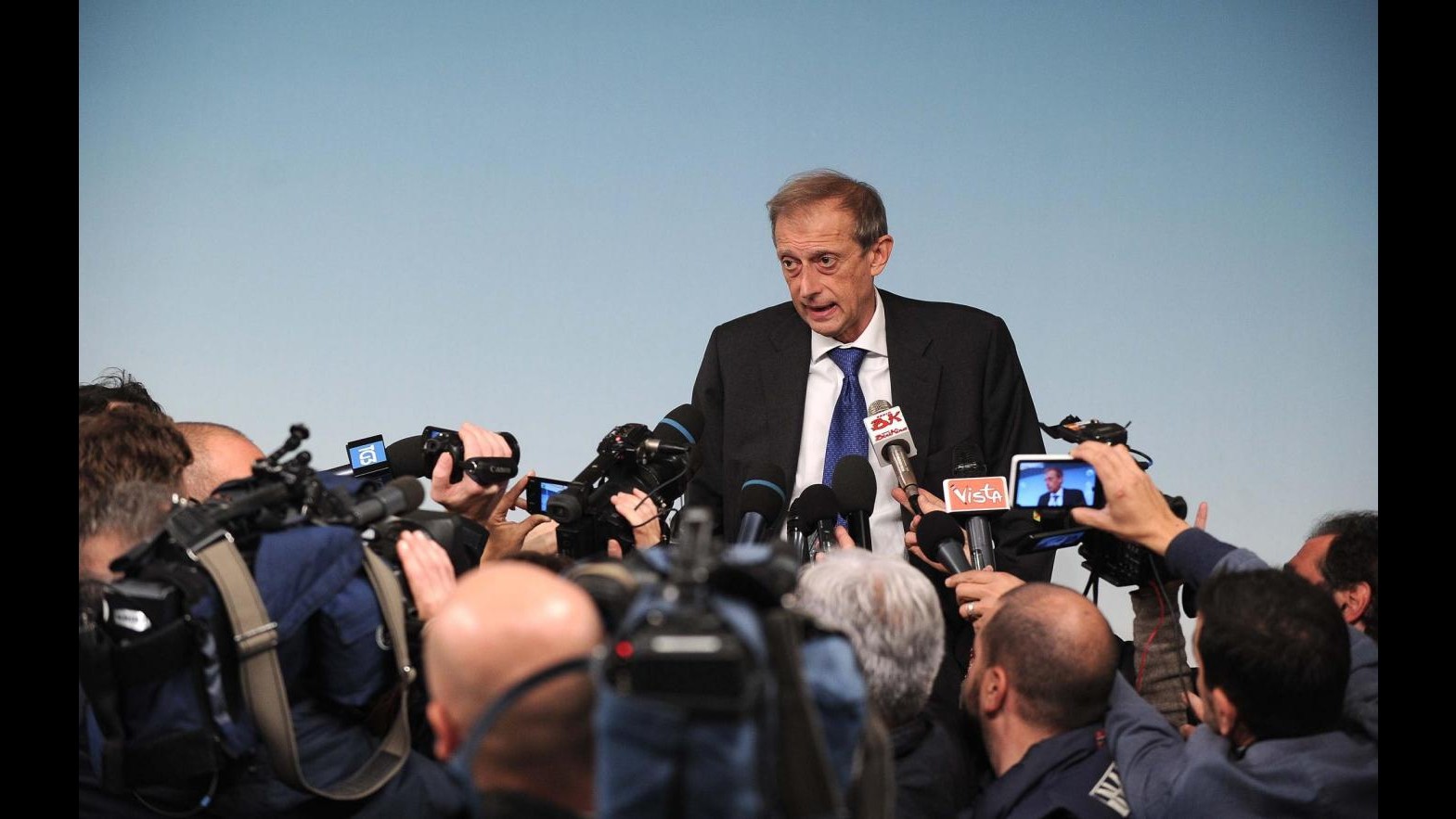 Fassino confermato presidente dell’Anci: Rappresenterò tutti i Comuni