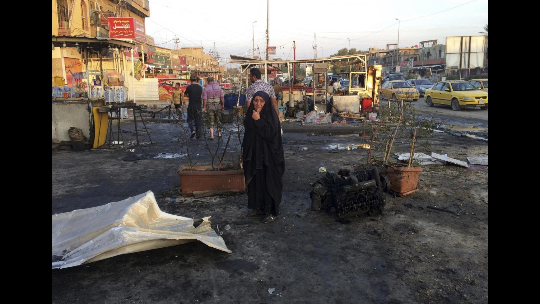 Iraq, autobomba contro pellegrini sciiti a Baghdad: 14 morti