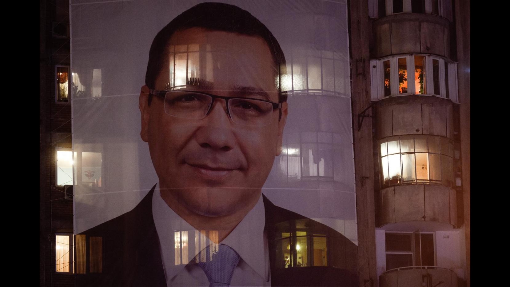 Romania, oggi si vota per il presidente: favorito premier Ponta