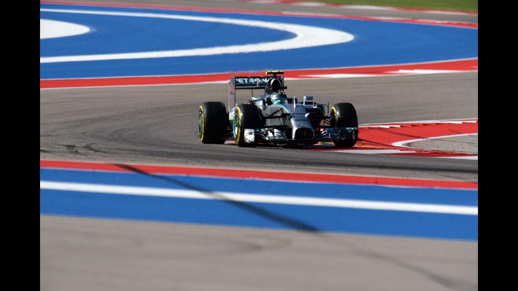 F1, Gp Usa: Rosberg in pole davanti a Hamilton, Williams in 2/a fila. Sesto Alonso