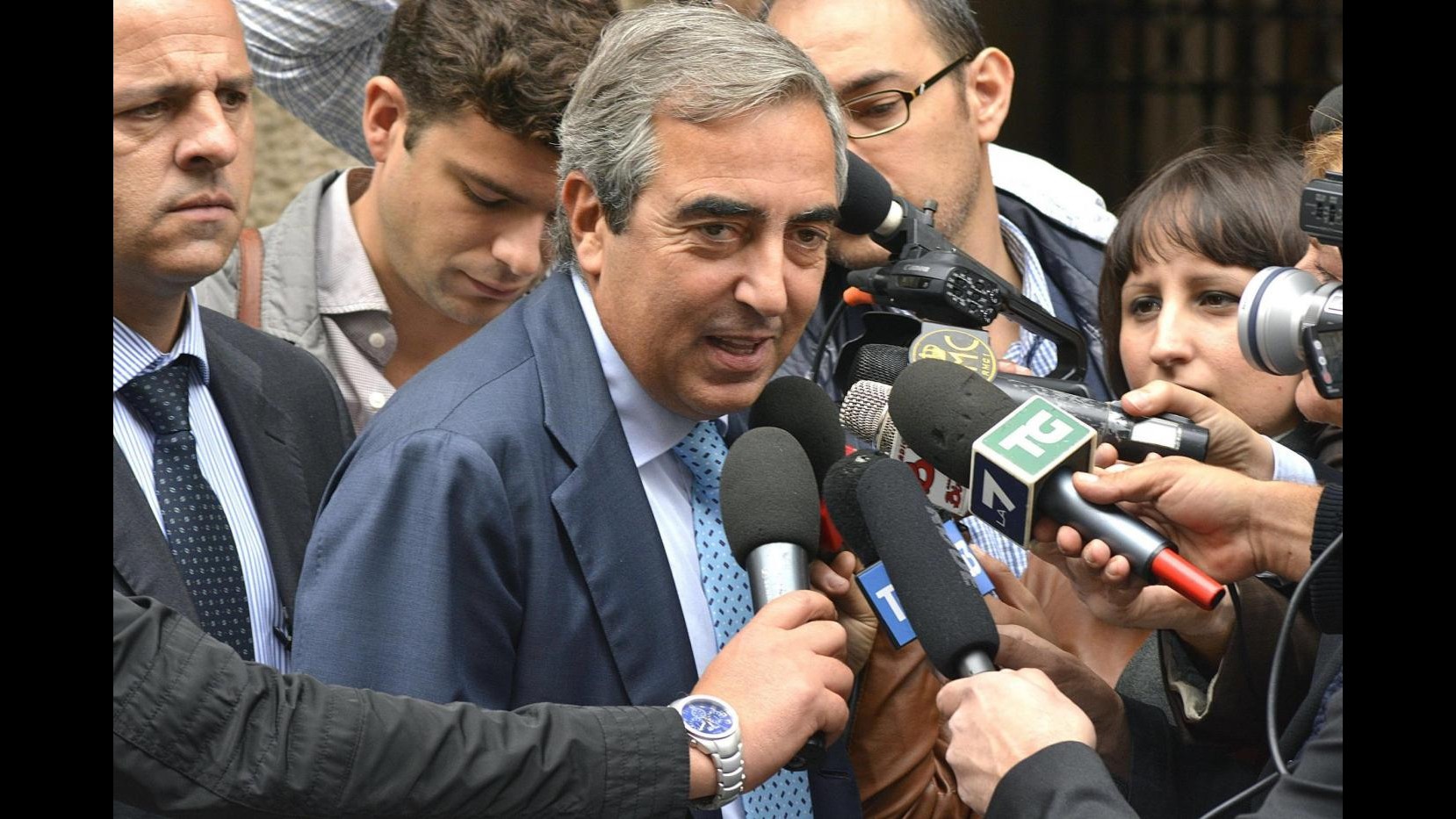 Sbarchi, Gasparri (Fi): Triton è presa in giro plateale