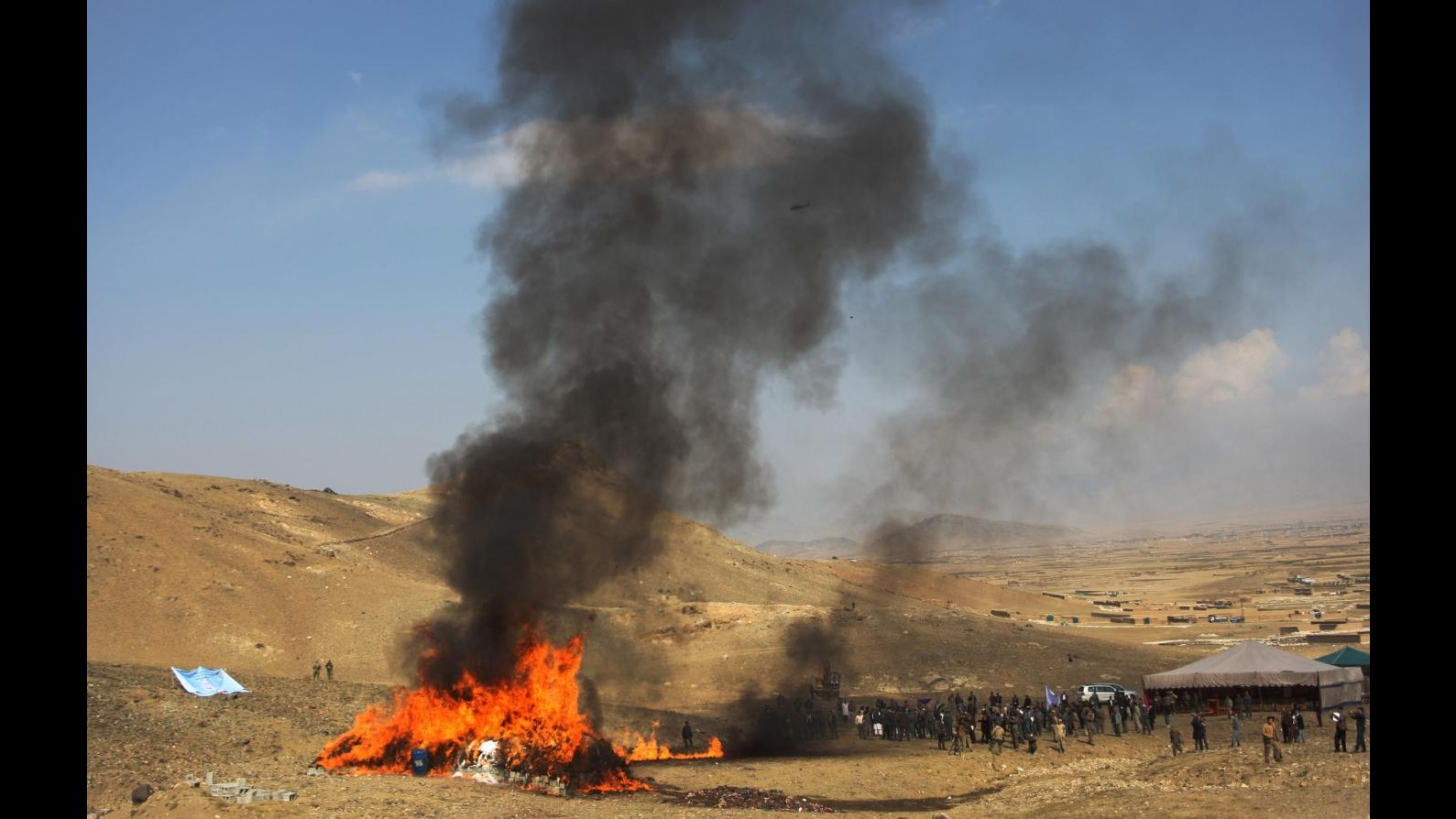 Afghanistan, attentato suicida in provincia Lowgar: 9 morti
