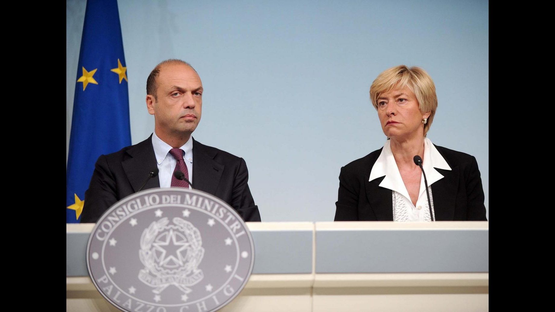 Immigrazione, Pinotti: Diminuiremo assetti, sarà uscita dolce