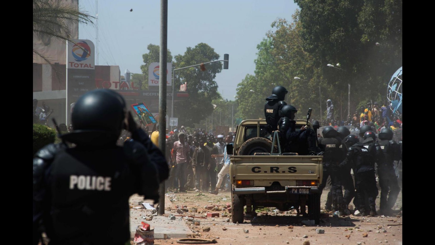 Burkina Faso, generale Traore assume funzioni di presidente