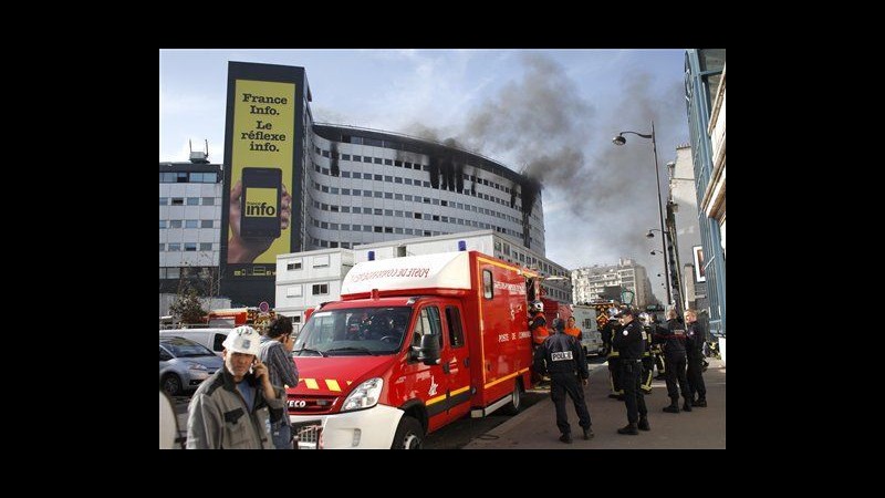 Francia, incendio in sede radio pubblica: erano in corso lavori