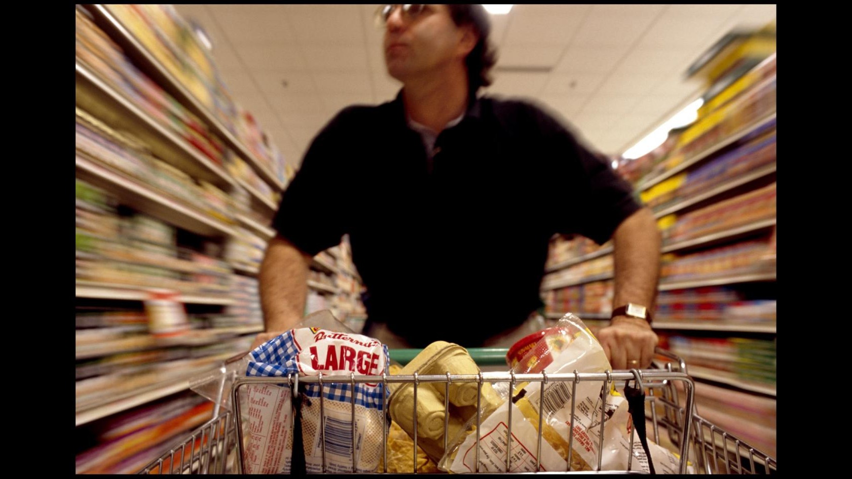 Istat: Nel 2013 calati al 28,4% gli italiani a rischio povertà