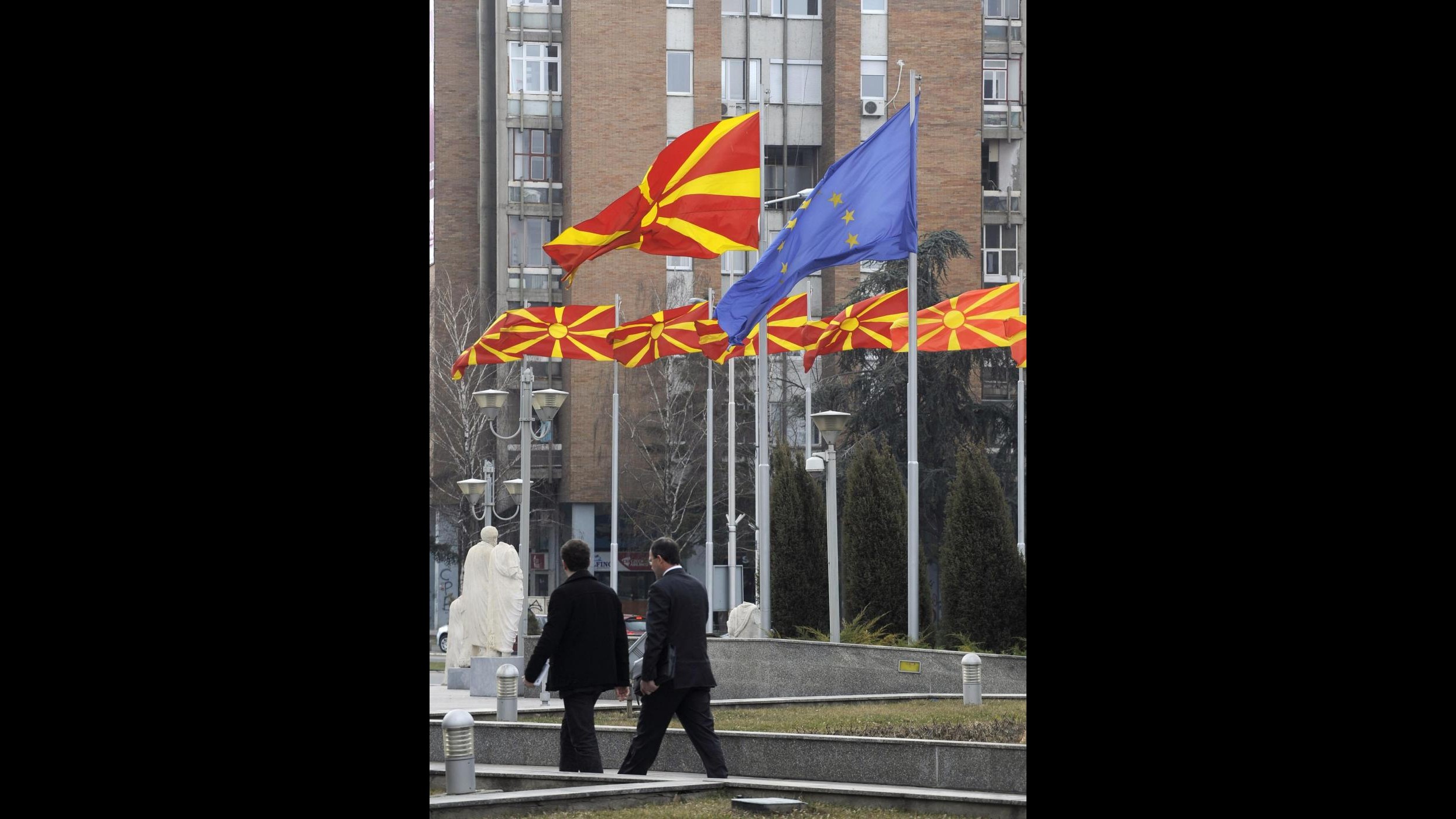 Macedonia, 2 proiettili sparati contro palazzo governativo a Skopje