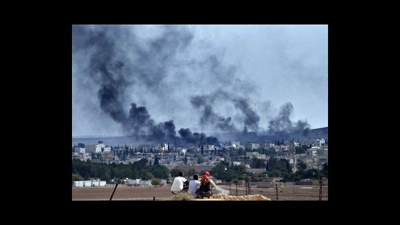 Isil, peshmerga: 150 combattenti curdi entreranno a Kobani