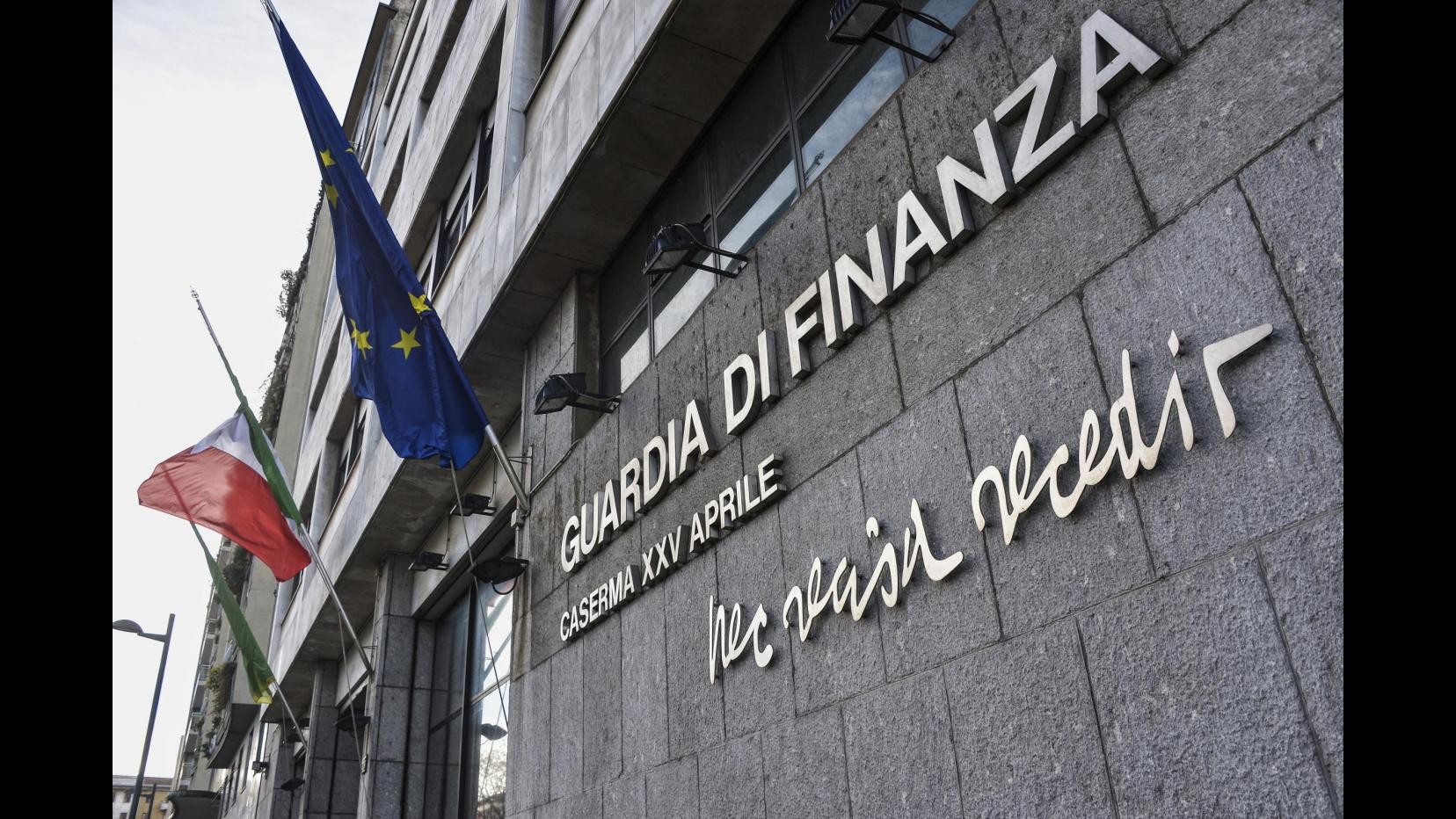 Truffano 2mila operai ed evadono fisco per 45 milioni di euro