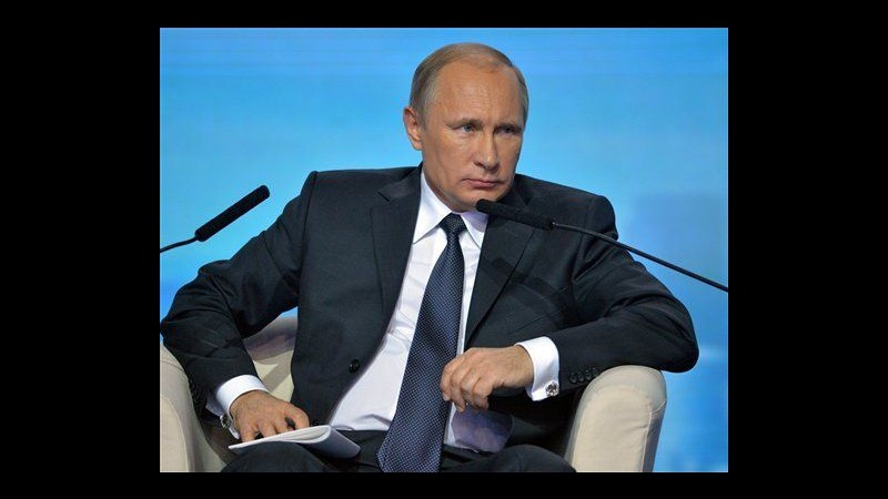 Russia, Putin: Usa vogliono sottometterci ma non riusciranno