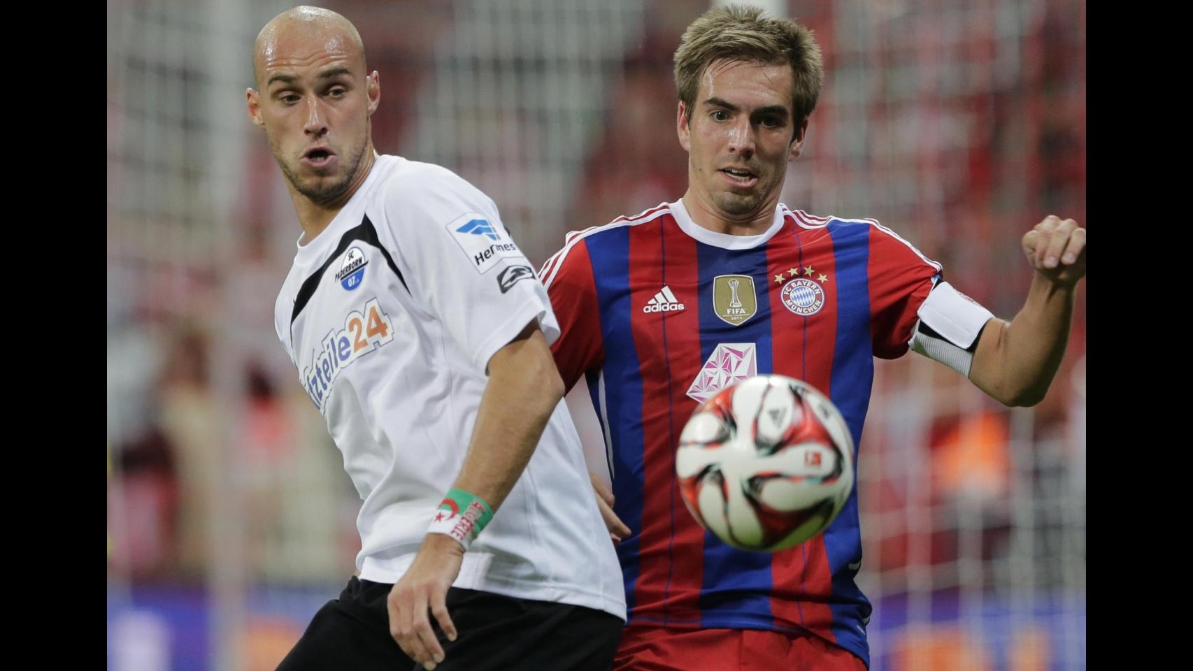 Bayern Monaco: frattura alla caviglia in allenamento, Lahm fuori tre mesi