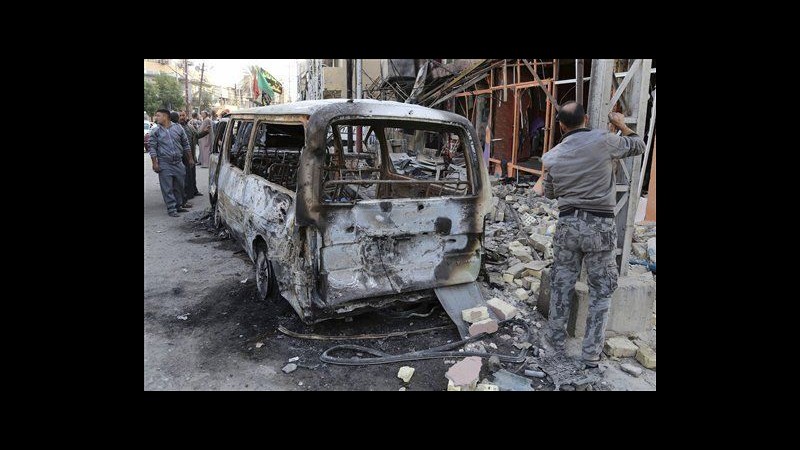 Iraq, 2 autobombe a Baghdad: almeno 14 morti, 31 feriti