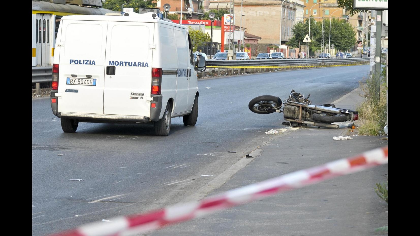 Lecce, incidente mortale, perde la vita 82enne a bordo di scooter
