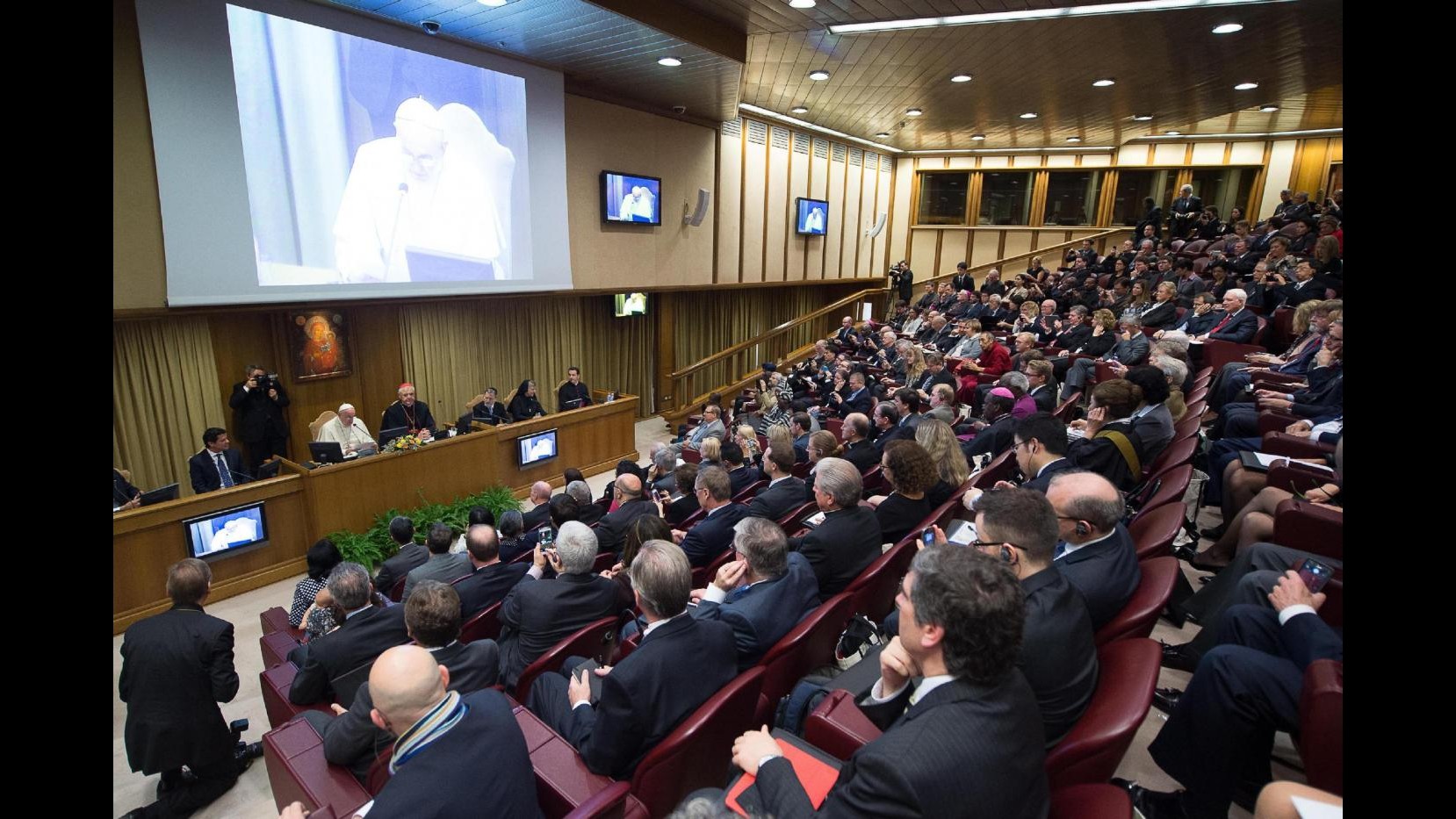 Papa conferma: A settembre 2015 andrò in Usa per incontro con famiglie