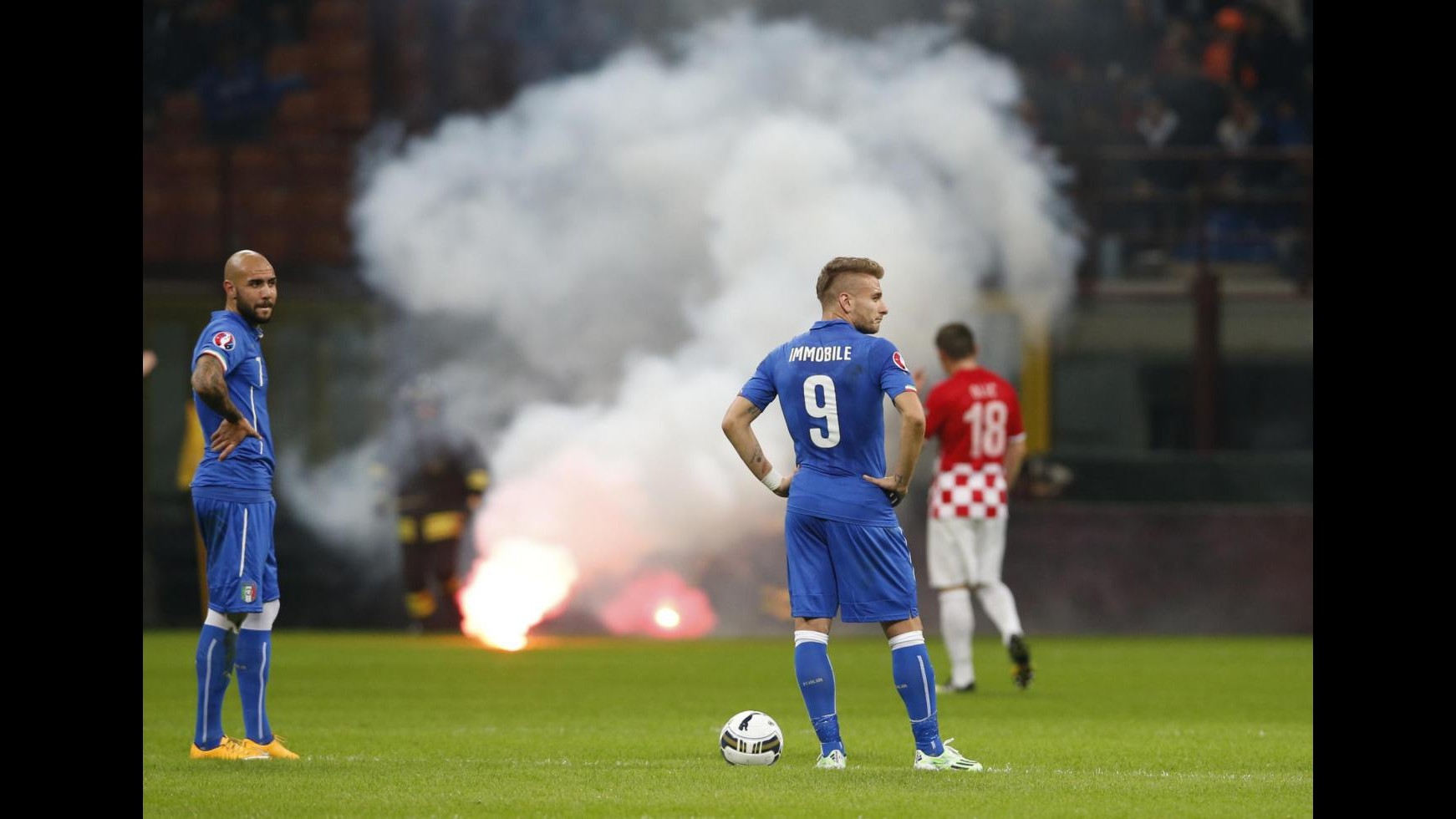 Euro 2016, Italia-Croazia 1-1: tensione nella ripresa, gara sospesa 10′