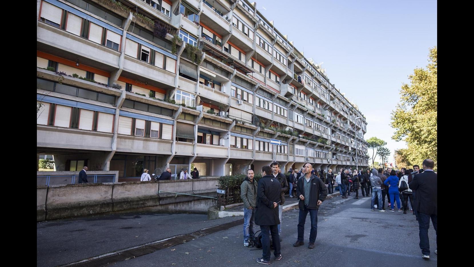 Roma, Marino: Tor Sapienza non è razzista nè periferica, gente per bene