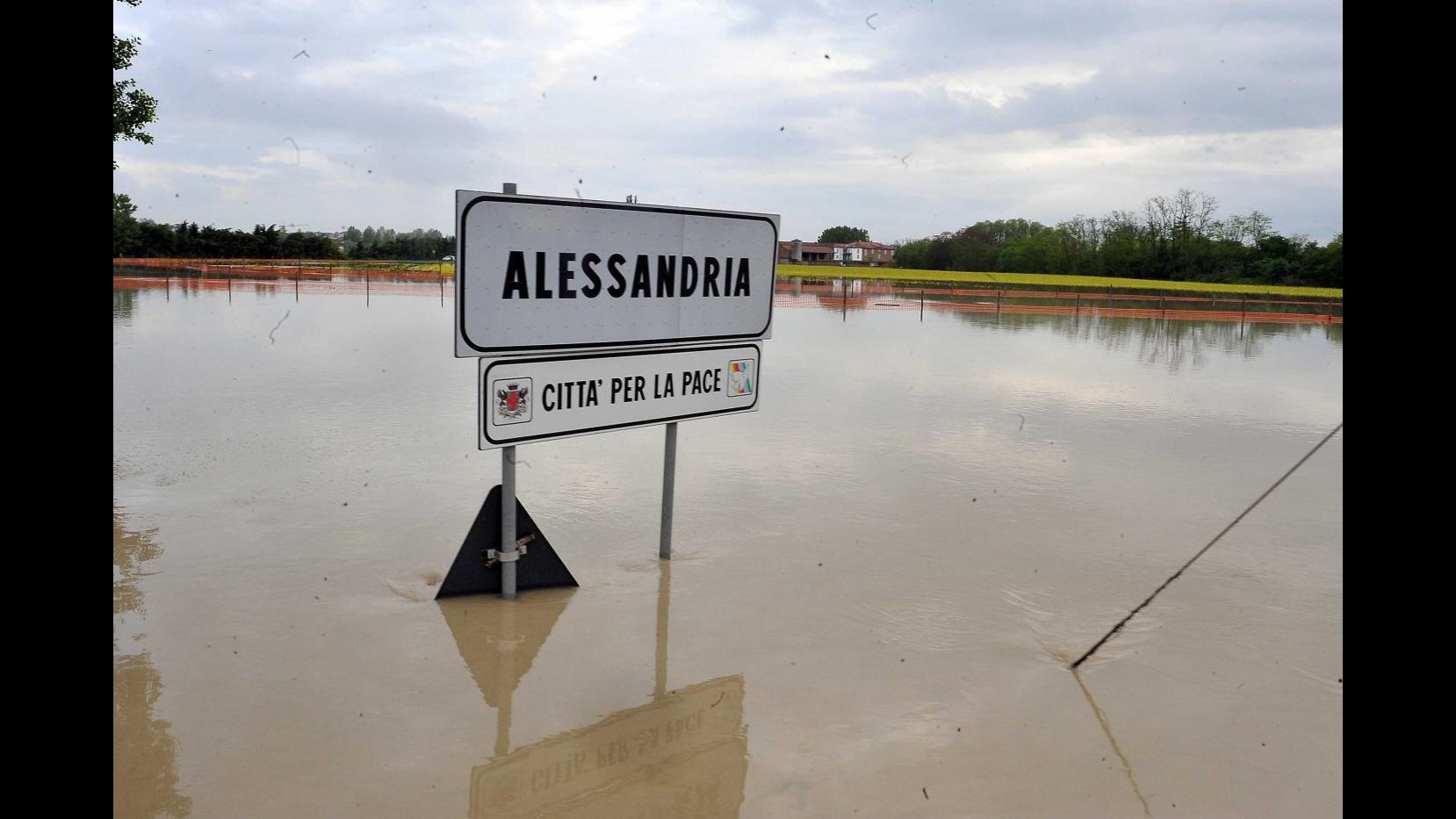 Maltempo, Piemonte: piogge in calo, allagamenti ad Alessandria