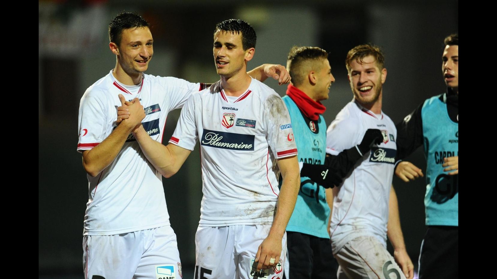 Serie B, il Carpi non si ferma più: Cittadella travolto 5-2. Brescia sbanca Bologna